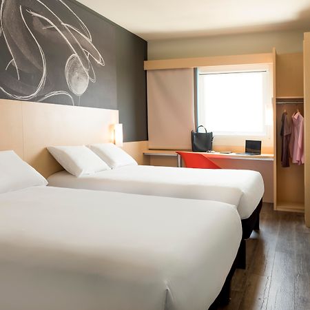 فندق Ibis إيرابواتو المظهر الخارجي الصورة