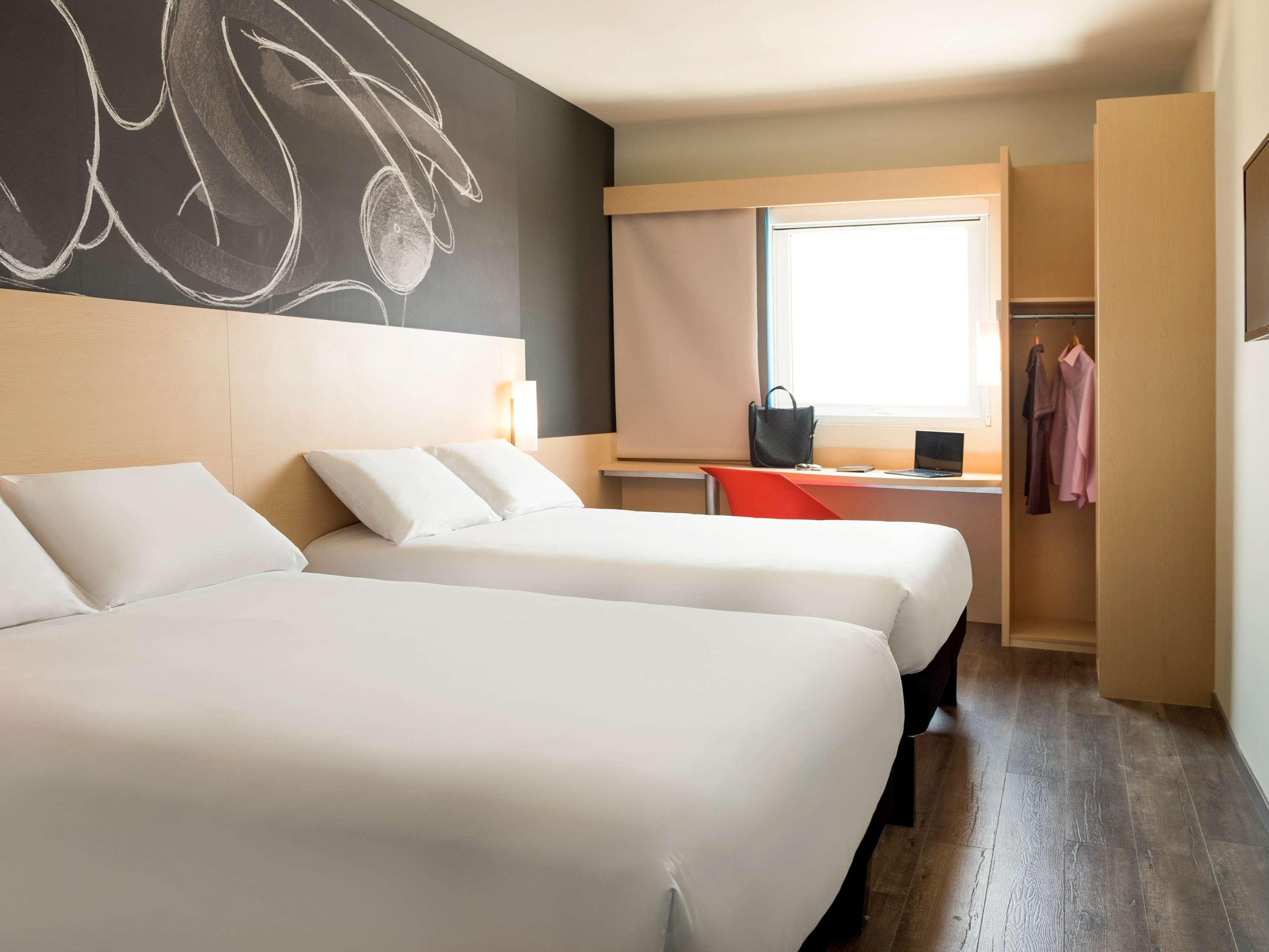فندق Ibis إيرابواتو المظهر الخارجي الصورة