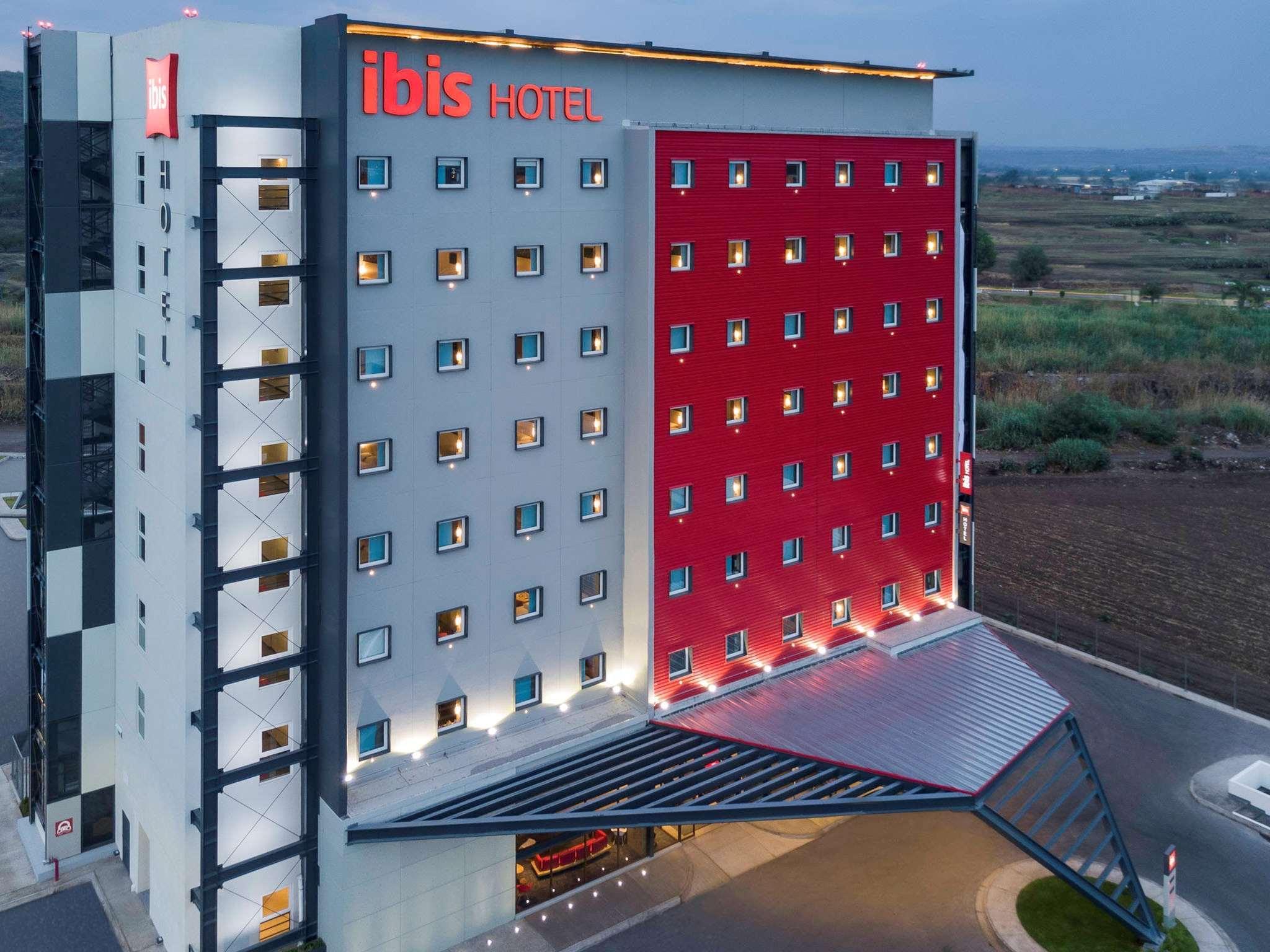 فندق Ibis إيرابواتو المظهر الخارجي الصورة